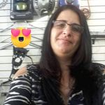 Leila Mello - @leilarmello - Instagram