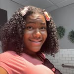 Leila Richards - @strawbearyboba - Instagram