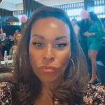 Leila Roach - @lilroach1977 - Instagram