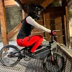 Leila Henry - @leila_hny - Instagram