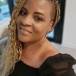 Lela Rowe - @soothetheory - Instagram