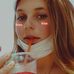 Lena Bernard - Facebook