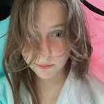 Lena Everett - @lena.ev.04 - Instagram