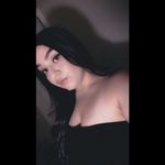 Lena Garza - @arlenagarzaa - Instagram