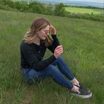 𝗟𝗲𝗻𝗮 𝗛𝗮 - @_lenahammer - Instagram