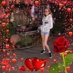 Lena Holmes - @lenaholmes39 - Instagram