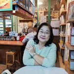 Lena Ningsih - @mymom_lenaningsih - Instagram