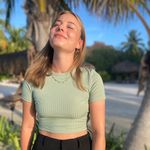 Lena Schulz - @lnschulz - Instagram