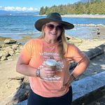 Lenora Brown - @aronel13 - Instagram