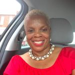 Lenora Smith - @lovelysmith1983 - Instagram
