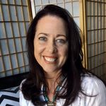 Lenore Watts - @sunnylennie - Instagram