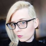 lenore gilbert - @enbylenore - Instagram