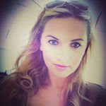 @leona.edelstein - Instagram