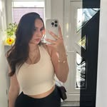 𝐋𝐞𝐨𝐧𝐢𝐞 - @leonie.huberth - Instagram