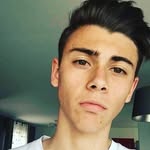 @leol_ebeau - Instagram