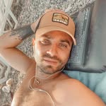 Leo Newman - @keebcollinwood - Instagram
