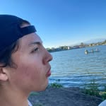 Leo Olvera - @leo_flowers21 - Instagram