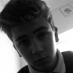 Leon Philip Bowles - @leonphilip987 - Instagram