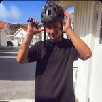 @leoncatoworren - Instagram