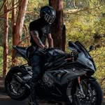 Leon Clover - @leonclover_8 - Instagram