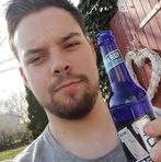 Leon Eggers - Facebook