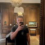 Leon - @leonhook1 - Instagram