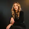 LEONI | Business Woman - @leonileader - TikTok