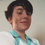 Leon Lyons - @sissybiscuits - Instagram