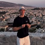 Leon Malinović - @leonmalinovic - Instagram