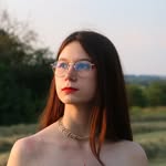 Léonie - @leonie.michaud - Instagram