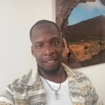 Leon Saunders - @leonleethelion - Instagram