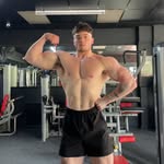 Leon Smith - Online Physique Coach - @leonsmithcoach - Instagram