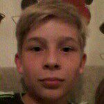 @leon_strauss - Instagram