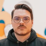 Leon Strauss - @lioncilu - Instagram
