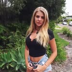 Leona Perry - @nargkwo - Instagram