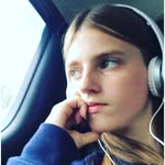 Leona Small - @my_art__1102 - Instagram