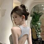 Leona Tracy - Facebook