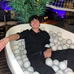 Leonard Ayala - @leonard9ayala - Instagram