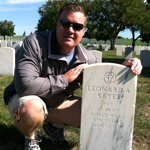 Leonard Keyes - @keyesla - Instagram