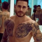 Léonard - @leonard_poe_ - Instagram