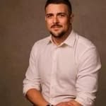 Leonardo Poerner L T Buchara - @drleonardopoernerbuchara - Instagram