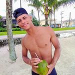 Leonardo Smith - @leonardo.smith.7 - Instagram
