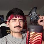 Leonel Cavazos - @punkkattv - Instagram