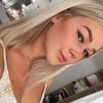 🦊 - @leoniefoxx - Instagram