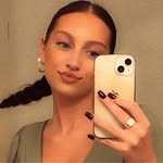 Leonie Hansen - @leonie_hns23 - Instagram