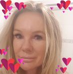 Leonie Hansen - Facebook