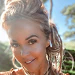 Leonie Morris - @leoniemorr - Instagram