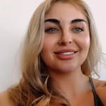 Leonie Murphy - @momlifefitvibes_ - Instagram