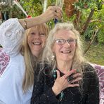Leonie Palmer - Facebook