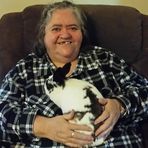 Leonie Palmer - Facebook